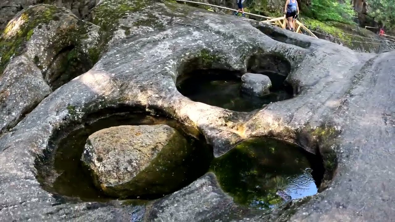 Natural Stone Bridge & Caves, Pottersville, New York, US