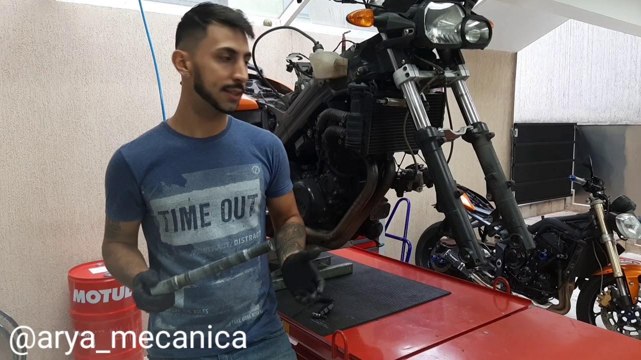 Aperto com excesso de 100% na roda da BMW