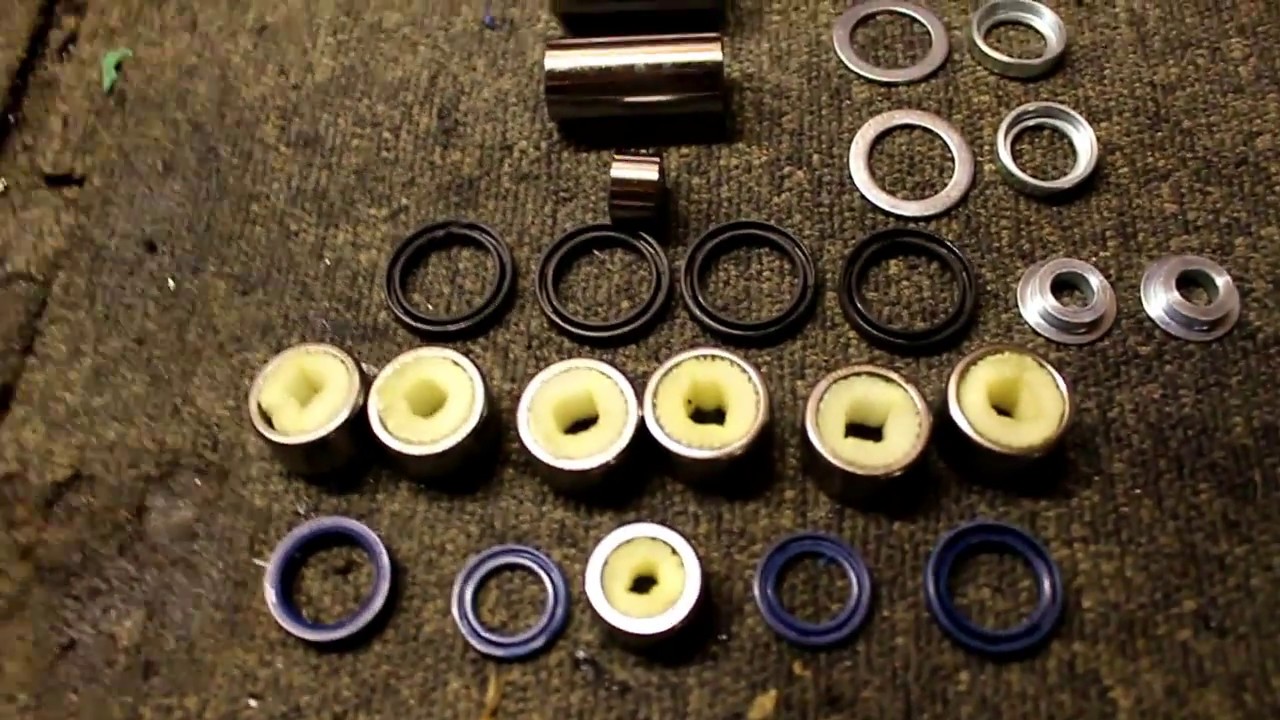 REMPLACER ses biellettes de suspention 250 YZ Partie 1 SCUMMYBRAAP #518