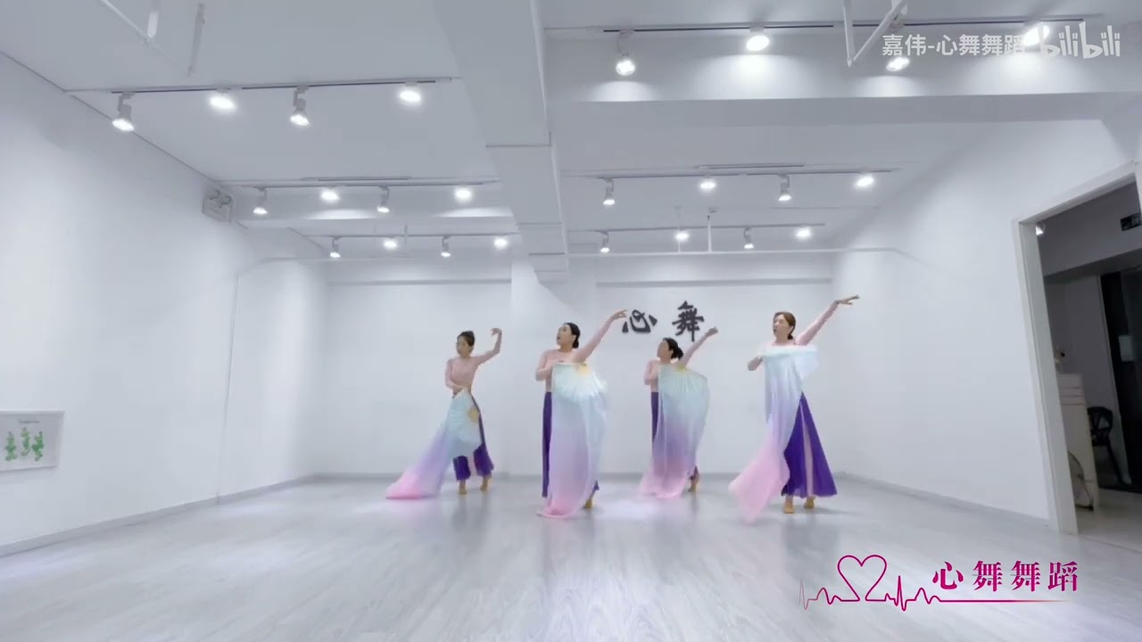 桃花諾 #古典舞 #長飄扇  #鄧紫棋#Chinesedance