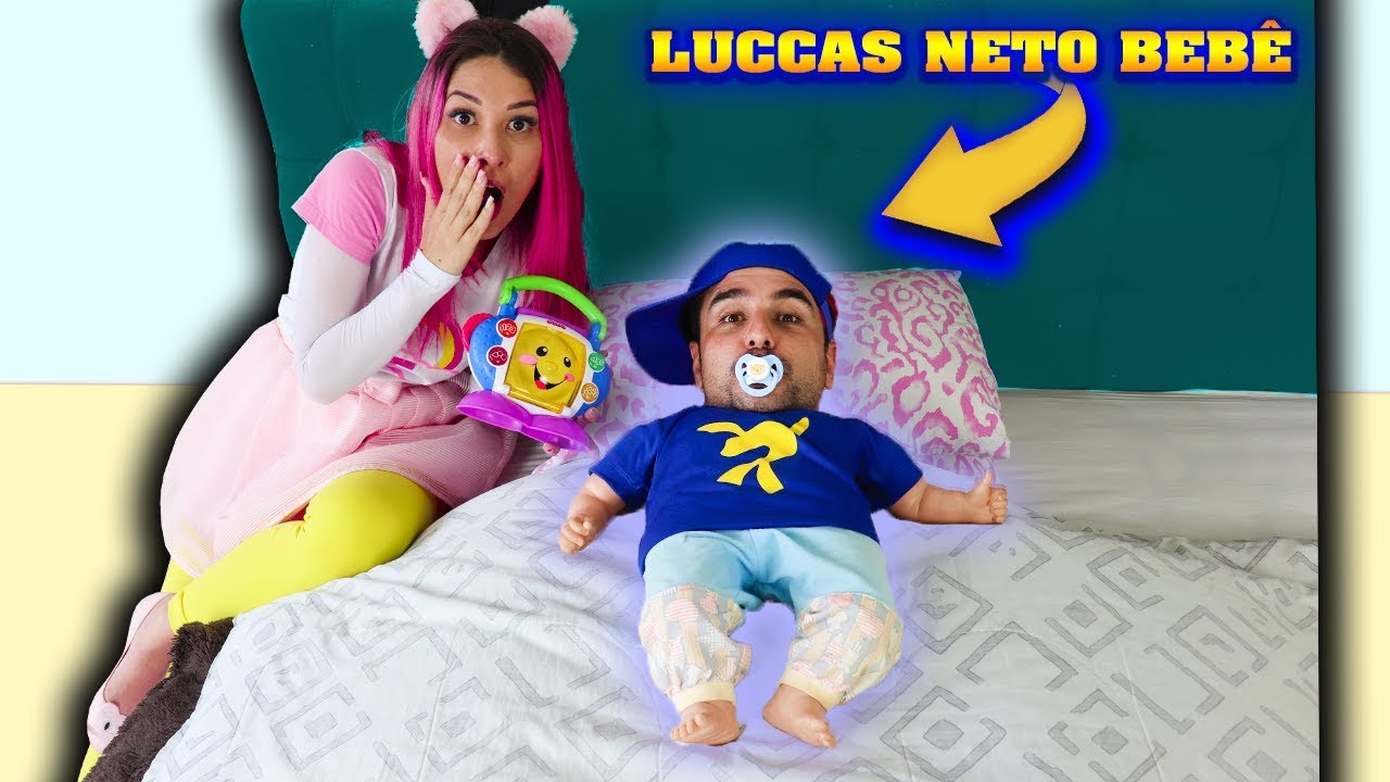 LUCCAS NETO FAKE VOLTA A SER BEBÊ - Kids pretend to play baby