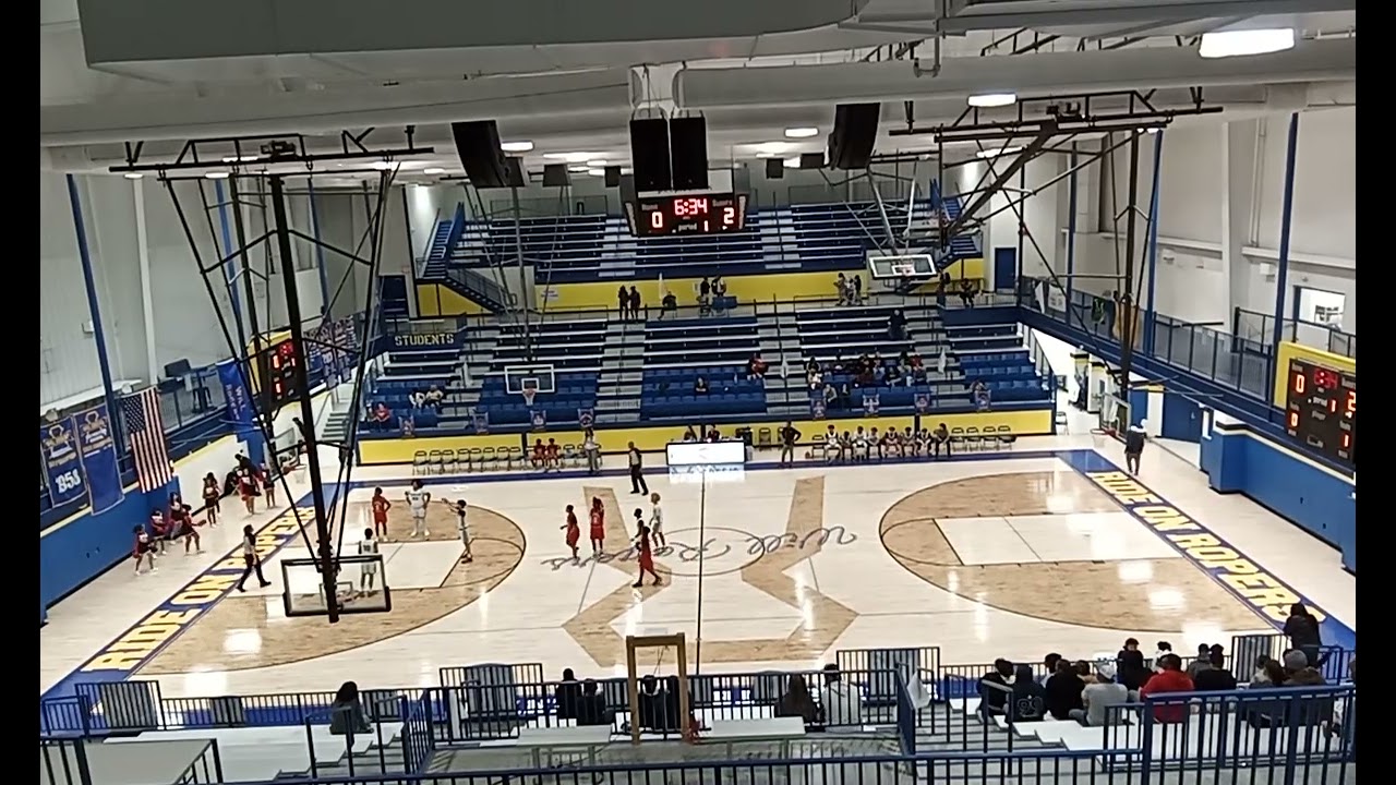8th: PLAYOFFS RD 1 EDISON VS EAST CENTRAL 2/3/26 PT1 