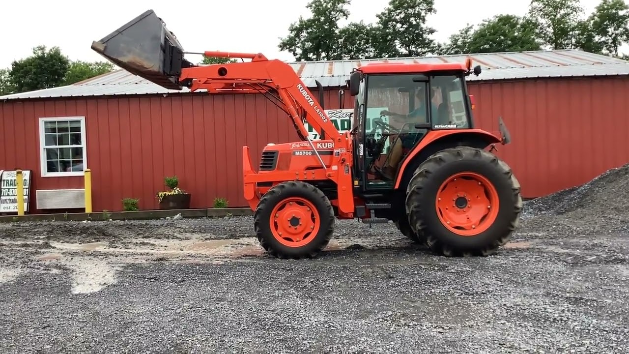2005 KUBOTA M5700 For Sale
