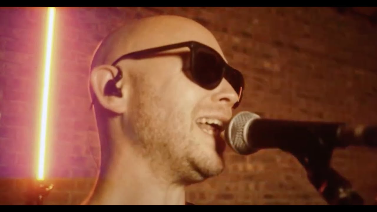 90s Pop Punk & Alt Rock Wedding Band in Brighton UK (Sonic Gain)
