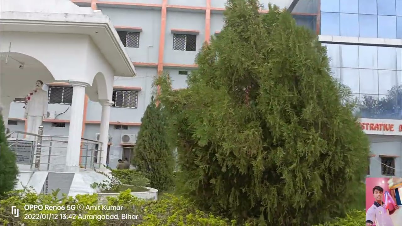 s.sinha college Aurangabad exam centre to the girl inthe LORD BUDDHA PUBLIC school  Aurangabad