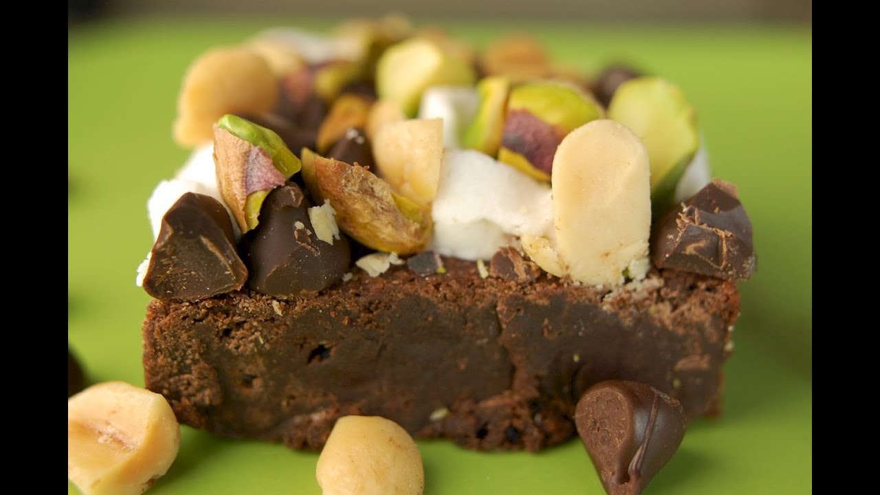 Rocky Road Brownies Recipe Demonstration - Joyofbaking.com