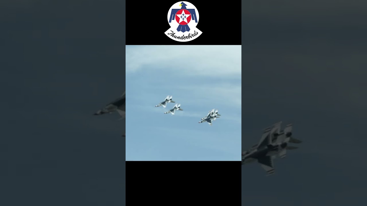 Thunderbirds synchronized roll | F-16 Formation