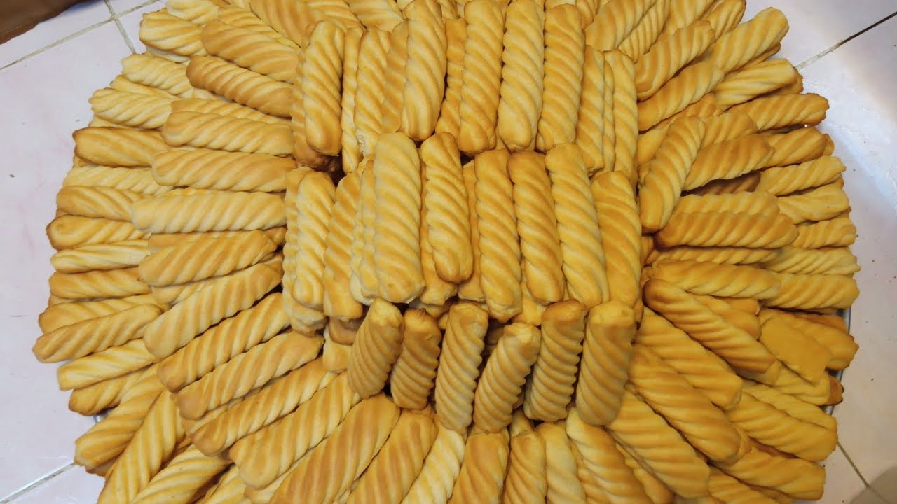 بسكويت العيد الأصلي بتاع زمان هشه ومقرمش ودايب دوب بااسهل وأسرع طريقة تحضيره وهيطلع ليكي كميه كبيره