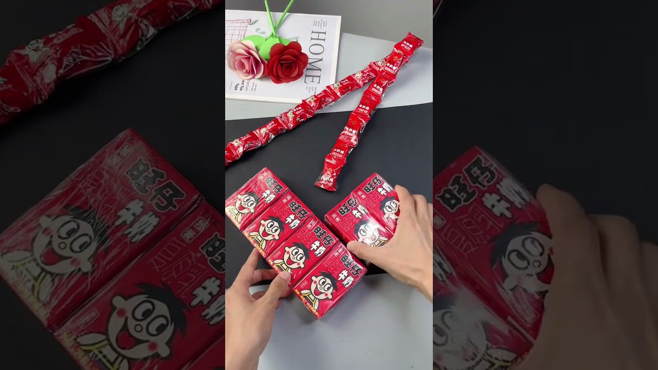 Сладкая сумочка с молочными конфетами для детей на 1 июня - простая и красивая. Ручная работа ко Дн