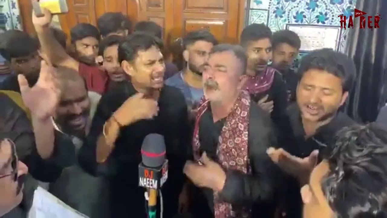 Akbar hay Akbar