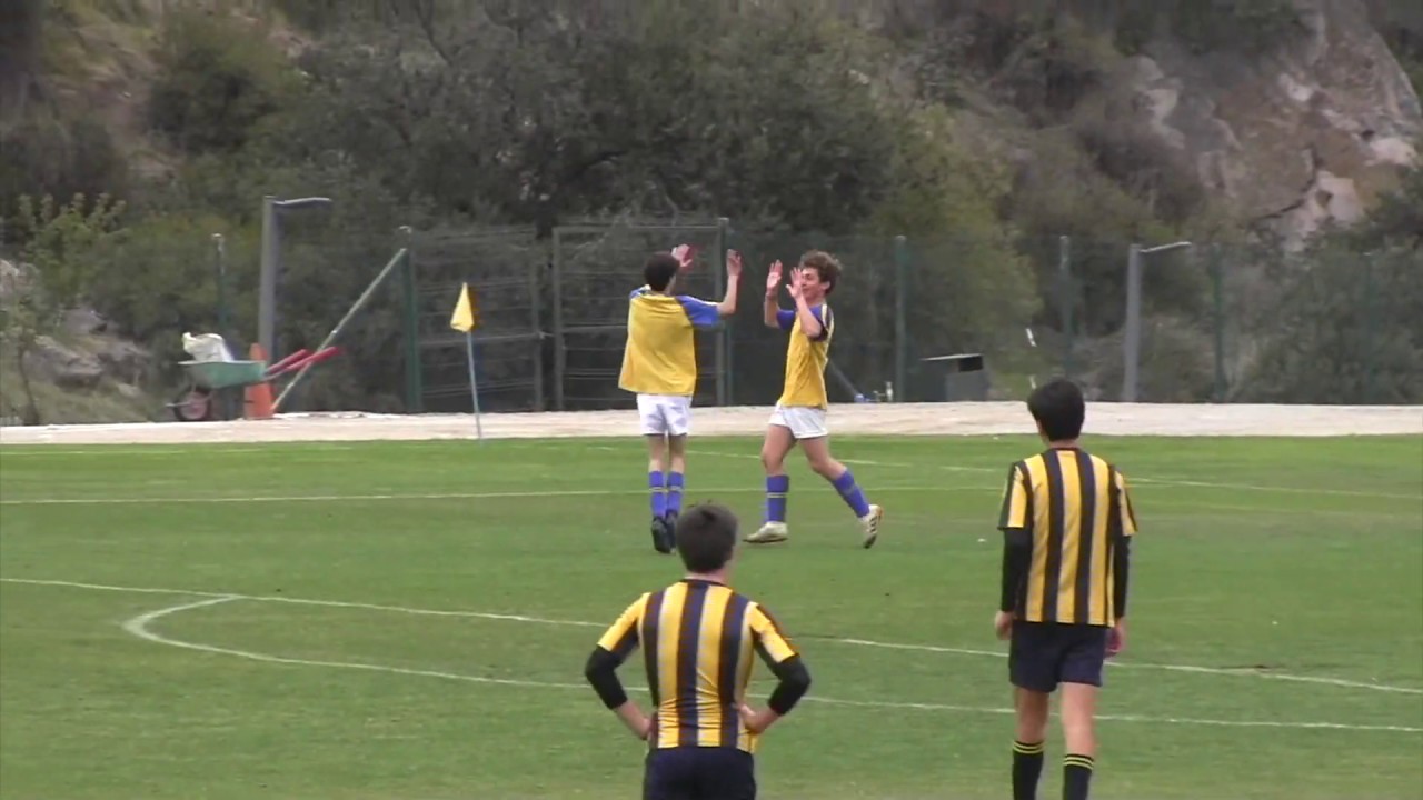 Santiago College 3 vs Wenlock School 5