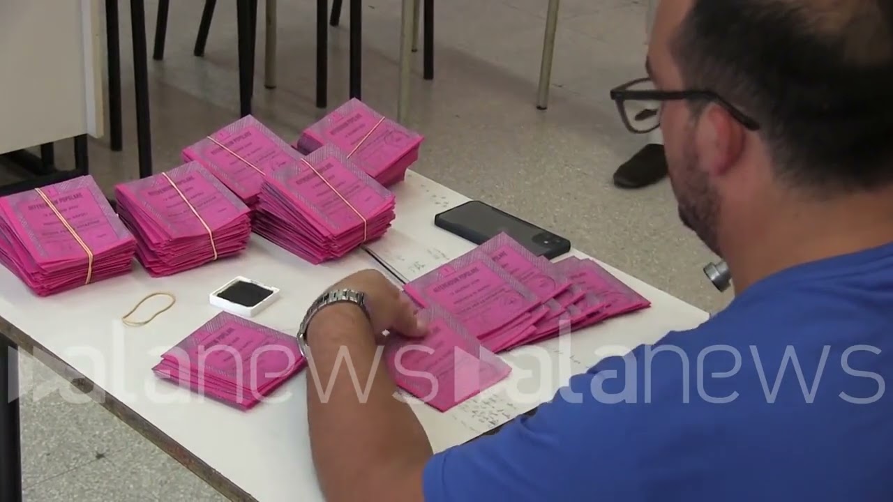 Elezioni e Referendum: seggi in fase di allestimento