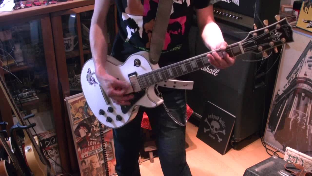 GOD SAVE THE QUEEN / SEX PISTOLS (Guitar cover)