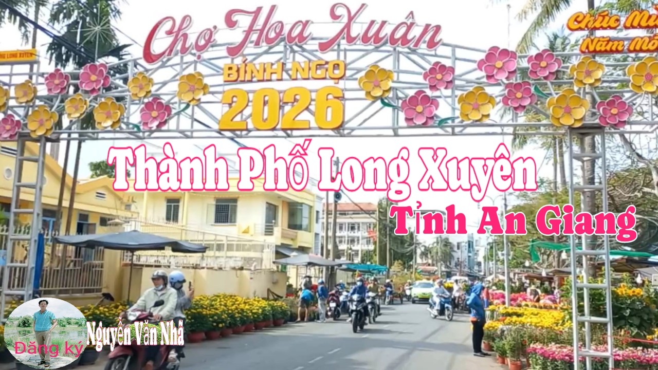 Chợ Hoa Xuân Thành phố Long Xuyên tỉnh An Giang, Có đủ các loài hoa từ khắp nơi mang về chào bán