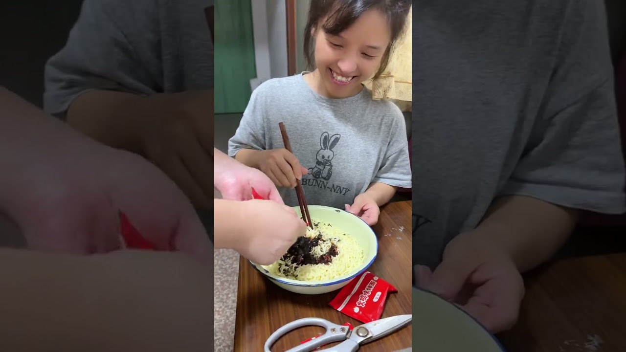 #vlog日常 #袖珍人 #情侣日常