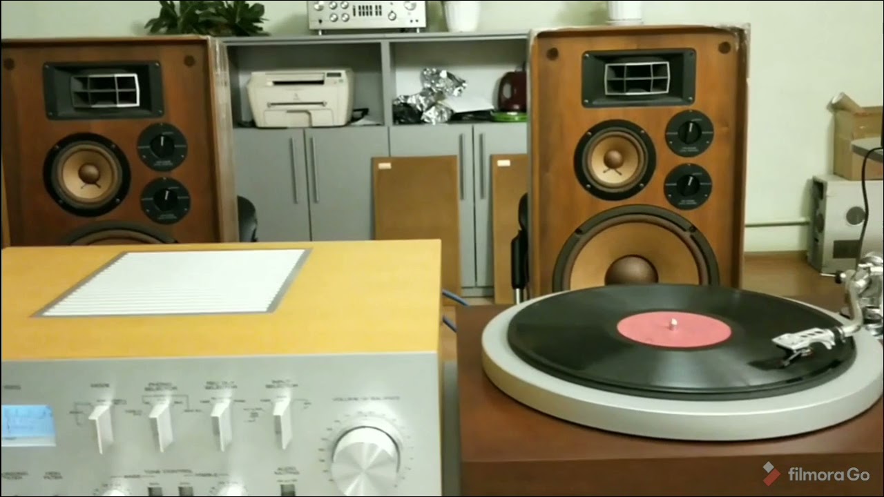 YAMAHA CA-2000 vs LUXMAN L-58A.
