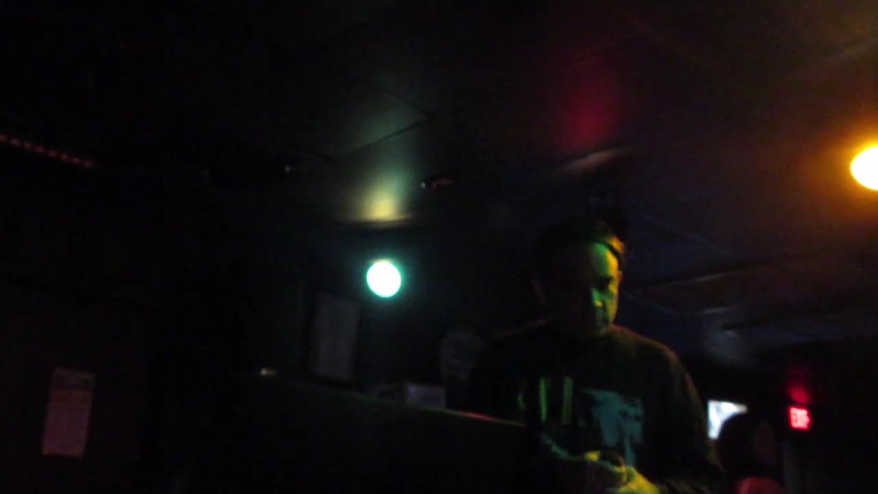 NeonLoungeRichie - 