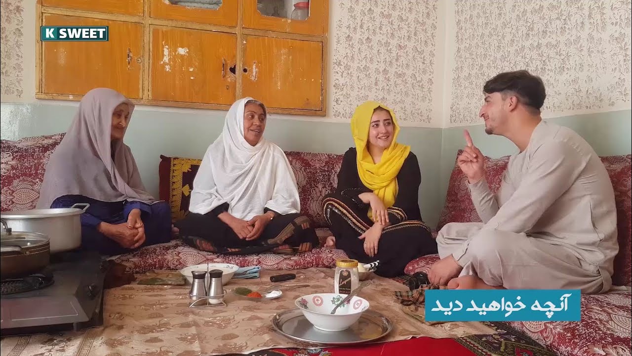 خاله نفیسه دلیل عروسی نکردن خیبر را افشا کرد  ! 😄😅