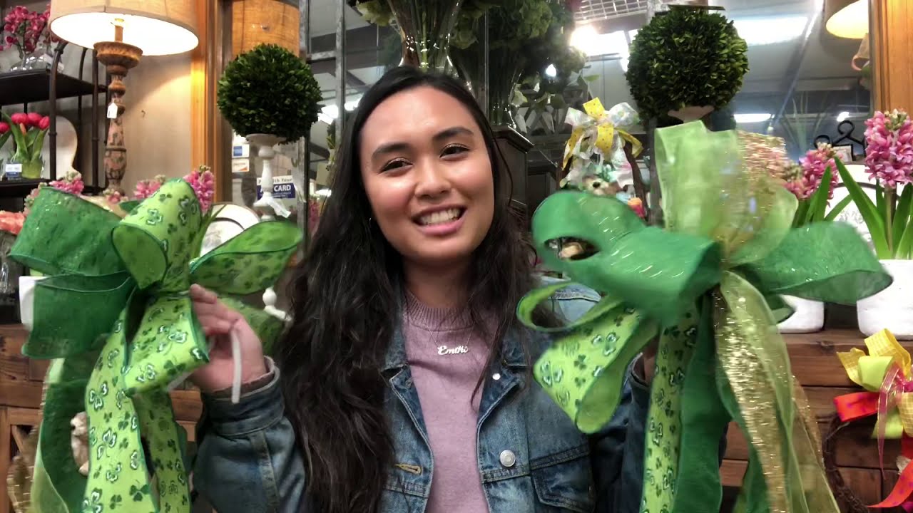 Designer Flower Center St. Patrick&rsquo;s Day Bow Tutorial