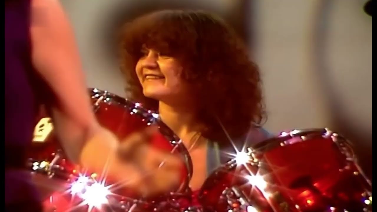Under Fire - Jackie (1979) HD
