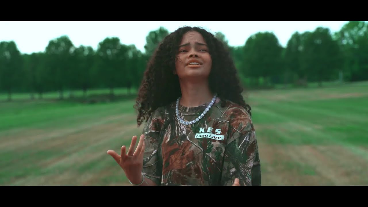 Kierra Luv - Bands On The Way (Official Video)