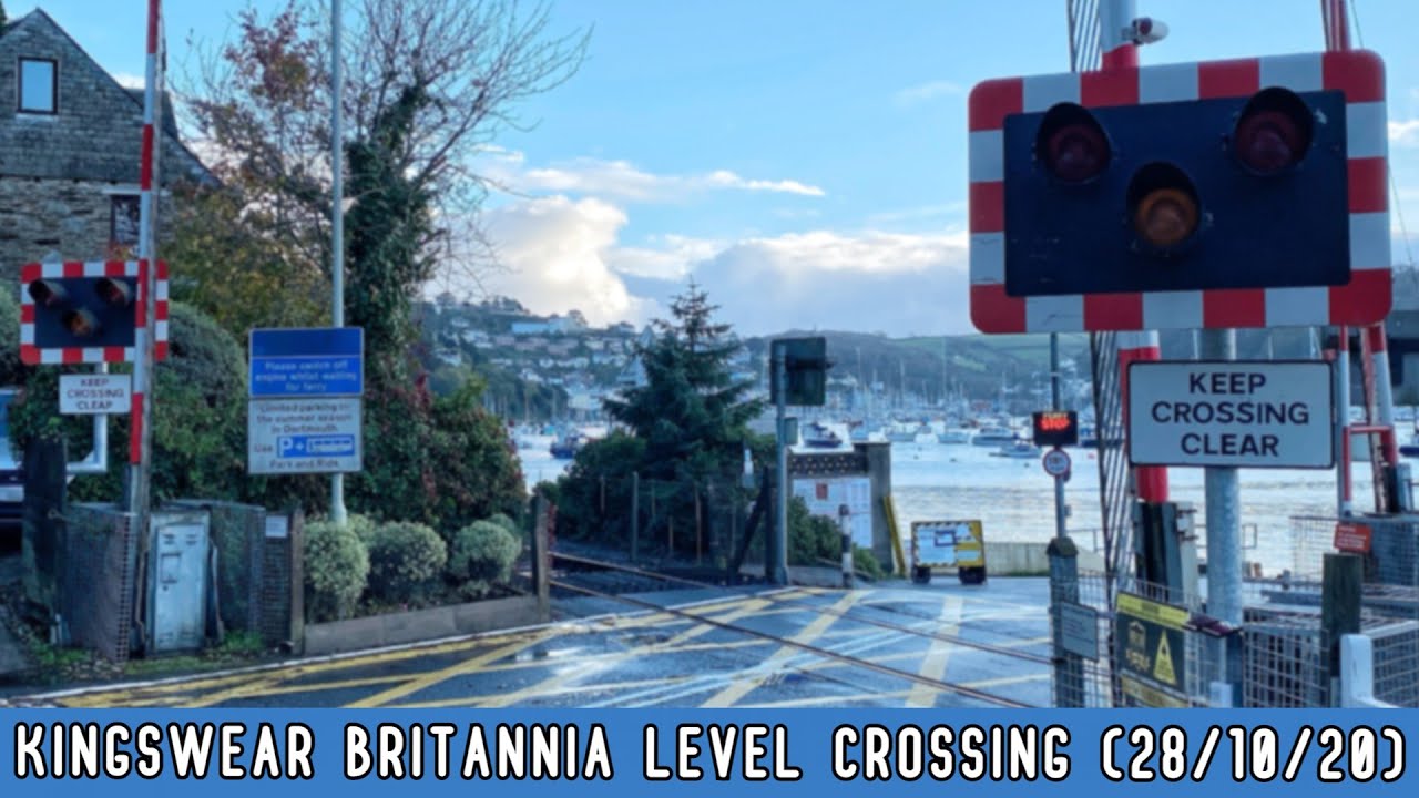 Kingswear Britannia Level Crossing (28/10/20)