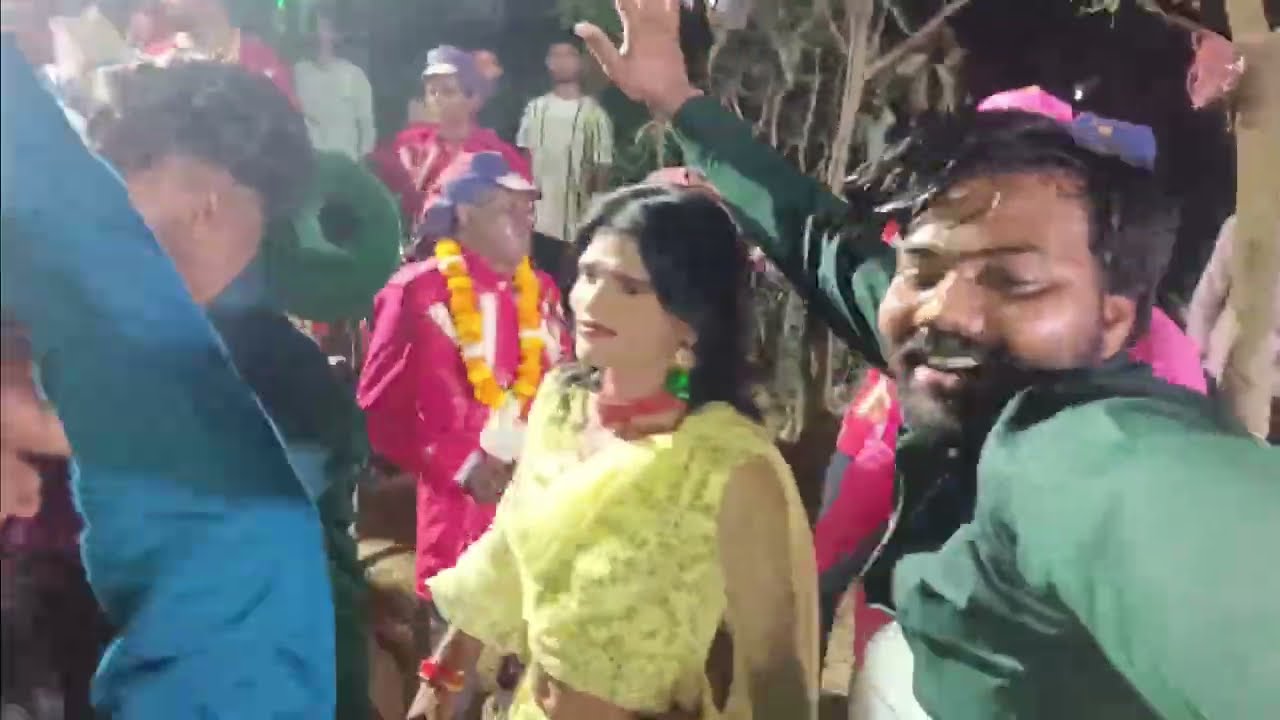हमरे गाव का बारात | mre gaow ka barat 😂🤣🥰