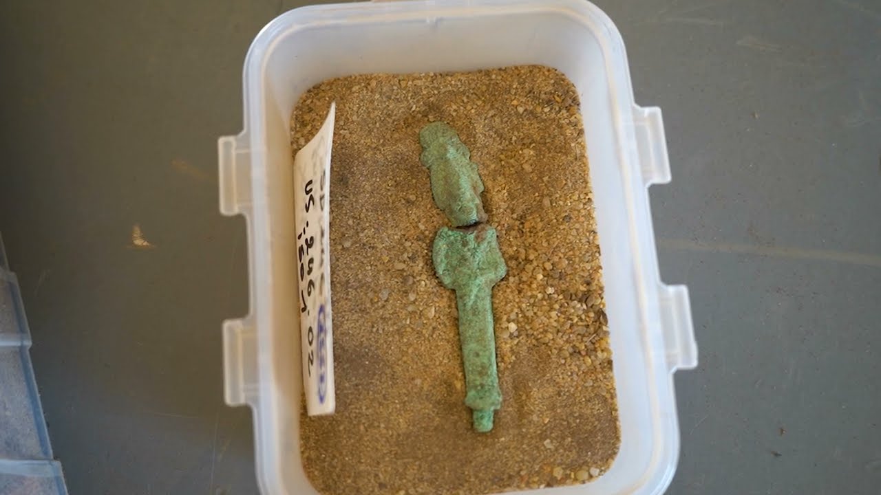 Étude des statuettes en Bronze de Karnak
