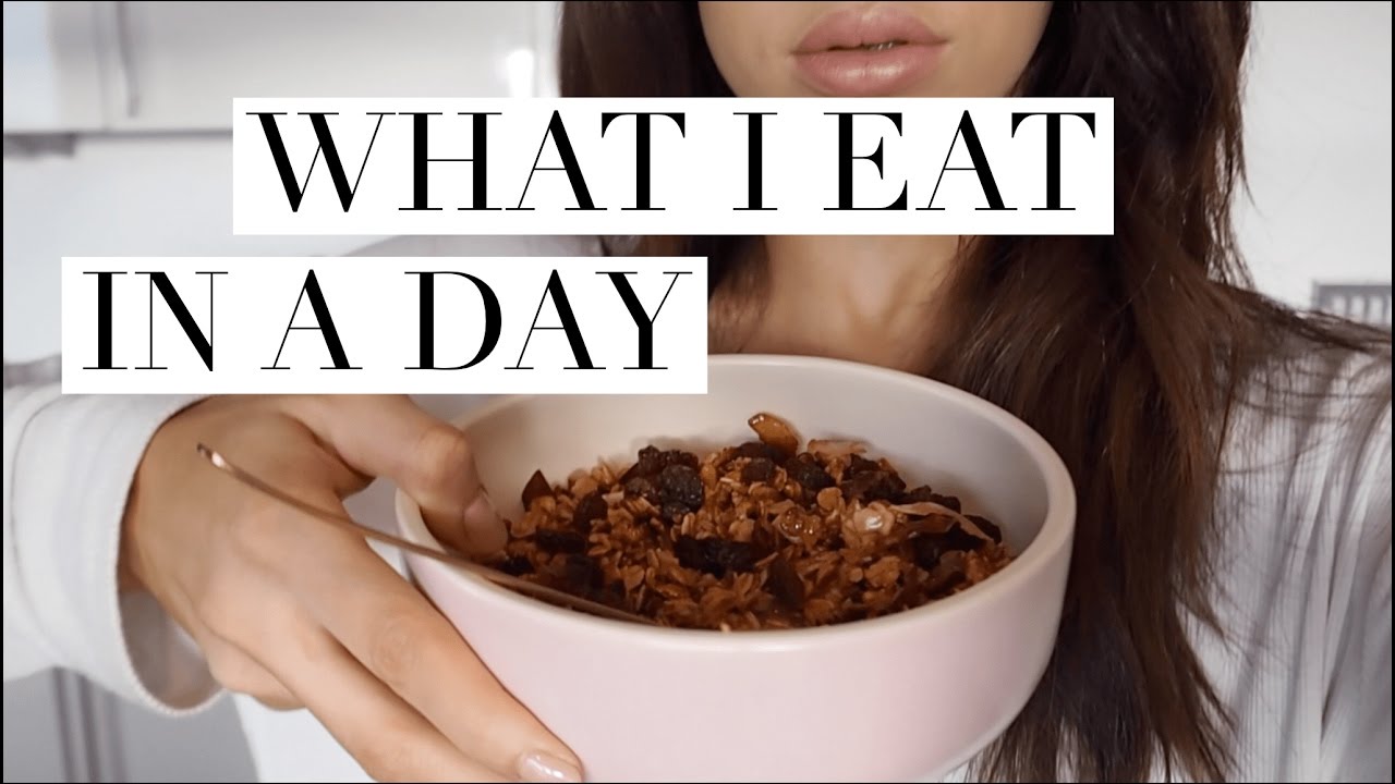 WHAT I EAT IN A DAY | Pre & Post Workout | DANIELLE PEAZER