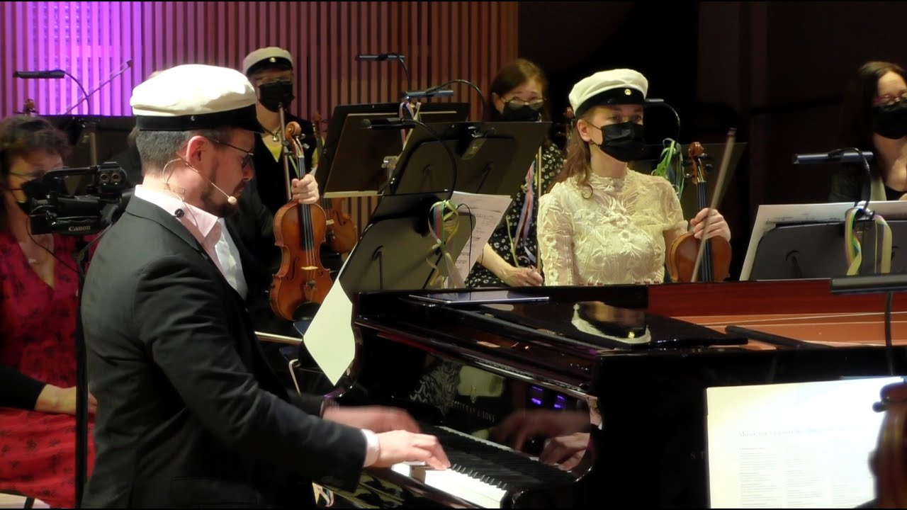 Vappusikerm&auml; pianolle ja orkesterille (sov. J. Nyk&auml;nen)
