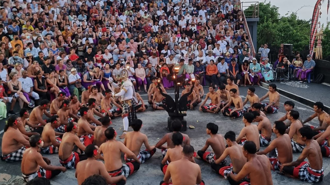 Kecak Dance Uluwatu Temple Bali. #kecakdance #uluwatubali #uluwatutemple