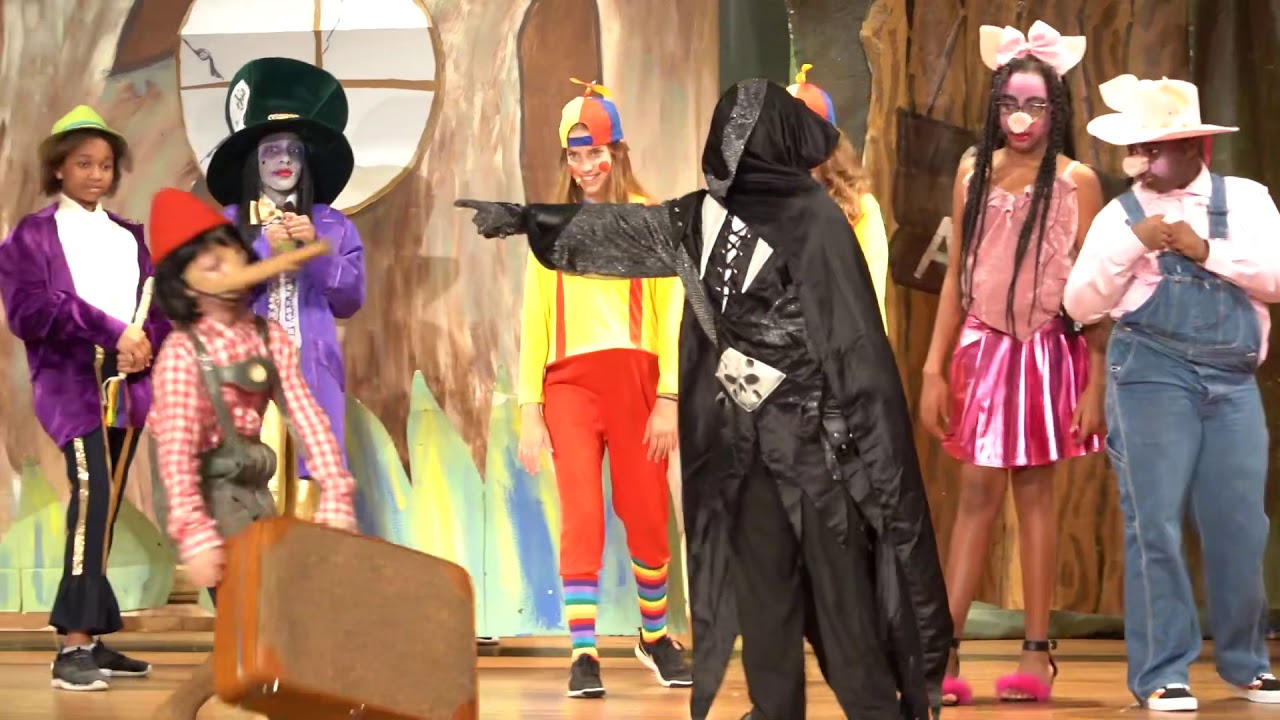 Stuart Hobson Middle School - Shrek Jr.