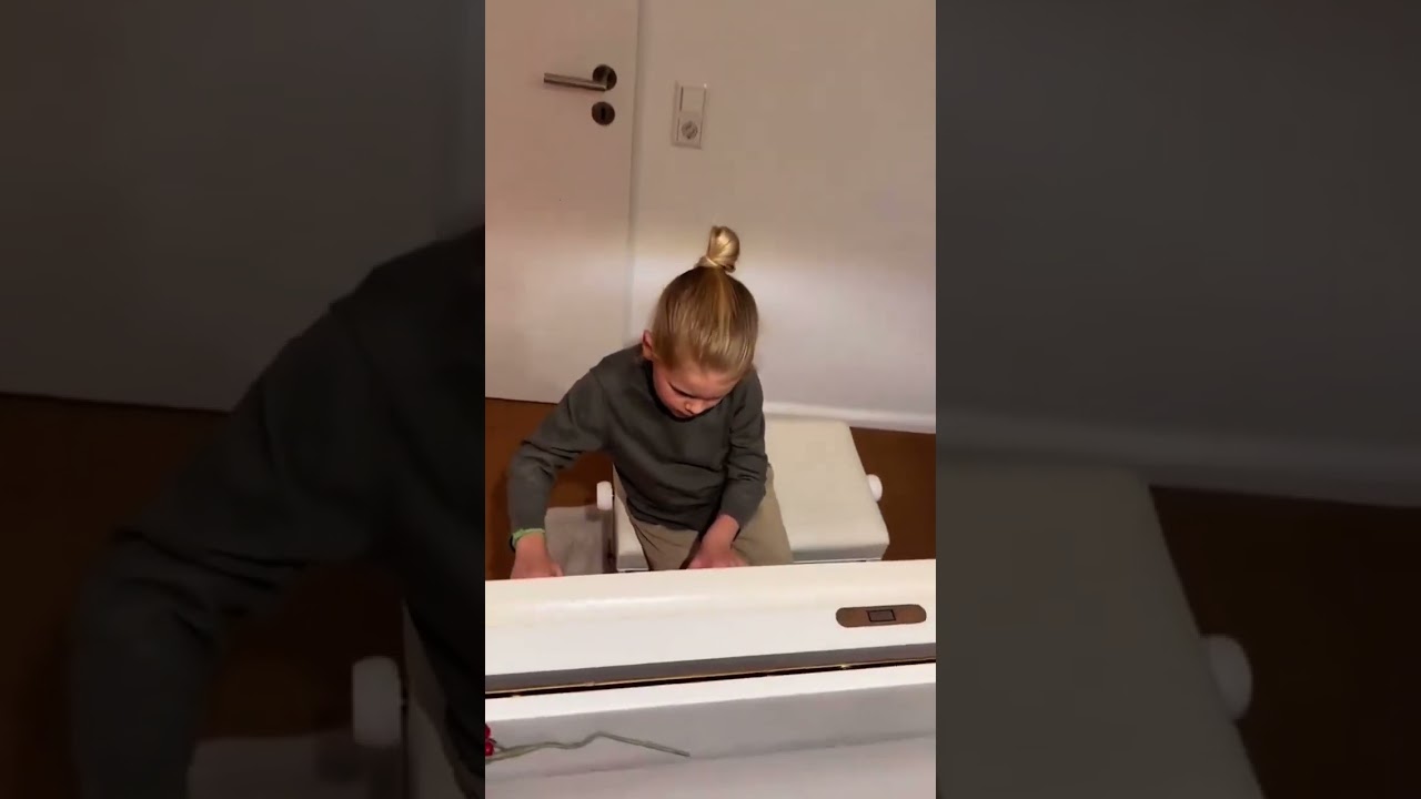 7 years old Hugo Selzer plays his latest composition (Opus 22). The piece currently has no name...