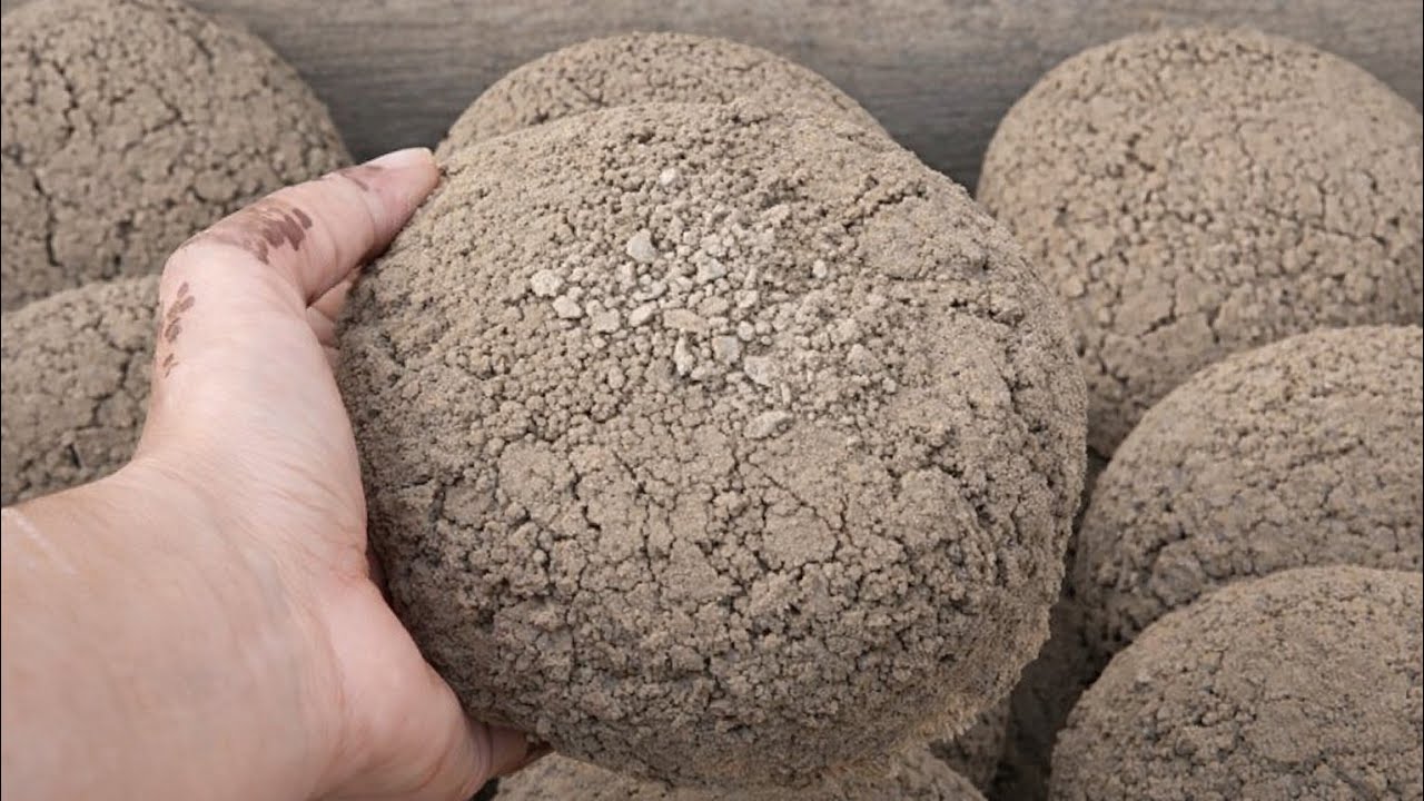 New: gritty sand mud floor crumbling and claypot crumbling 
