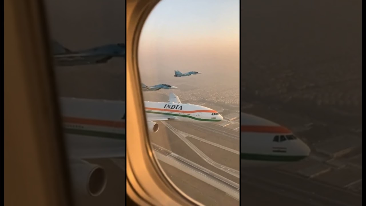 Su-34 fighter jets escort PM Modi to Delhi airport #su34 #modi