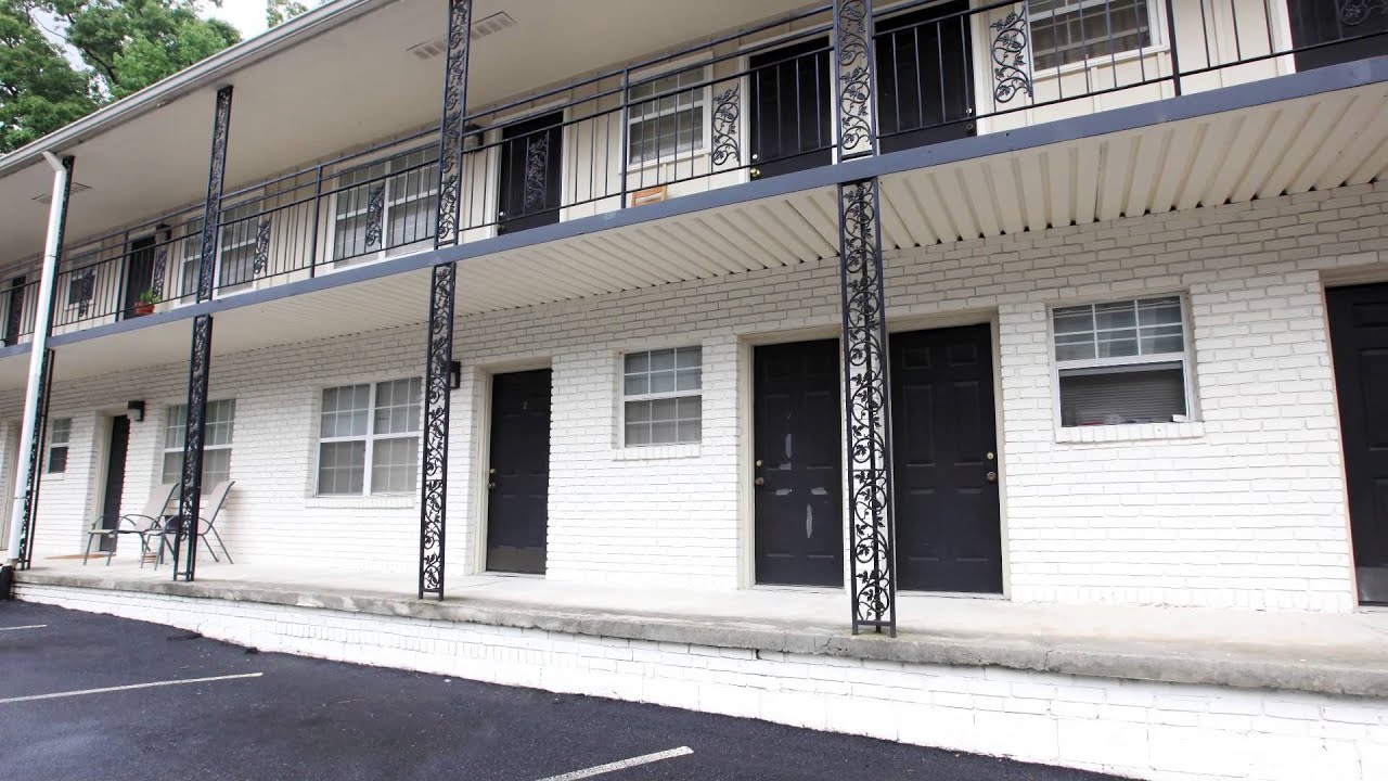 Peachtree Hills Apts - Atlanta, GA