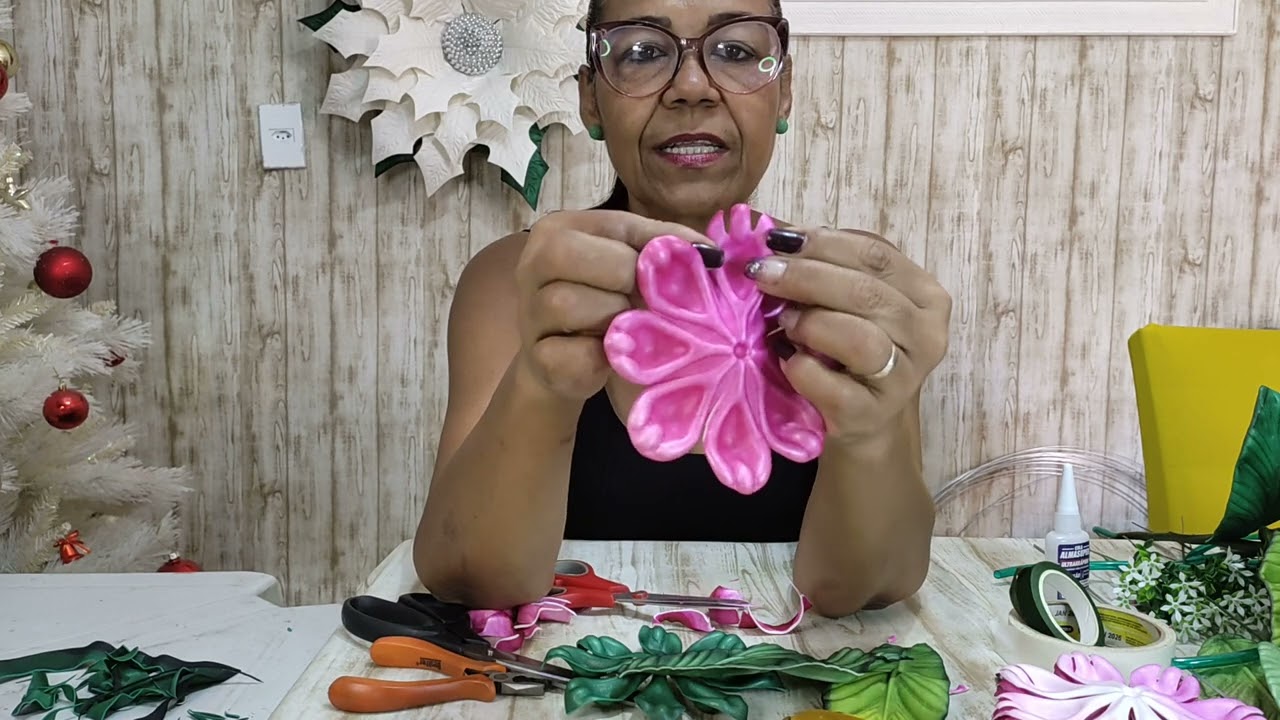 ARRANJO BOT&Atilde;O DE OURO #floresdovaleeva#floresdovale