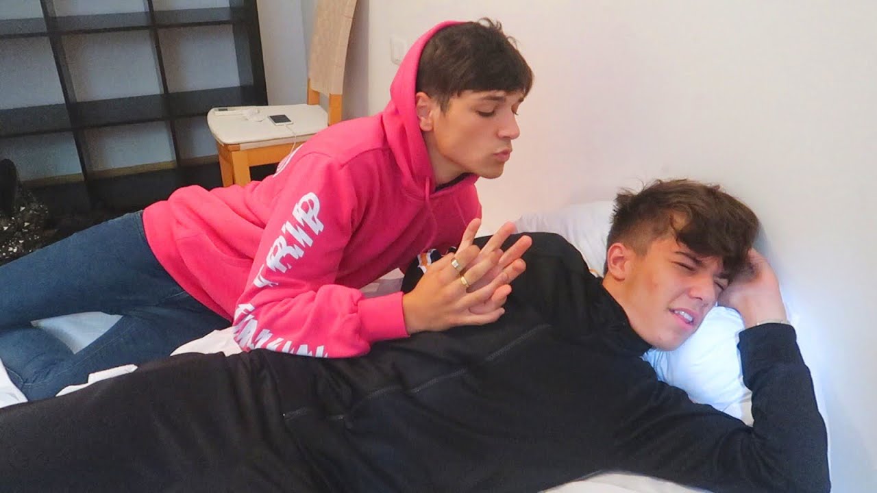Mi sono innamorato del mio miglior amico! *Valespo*
