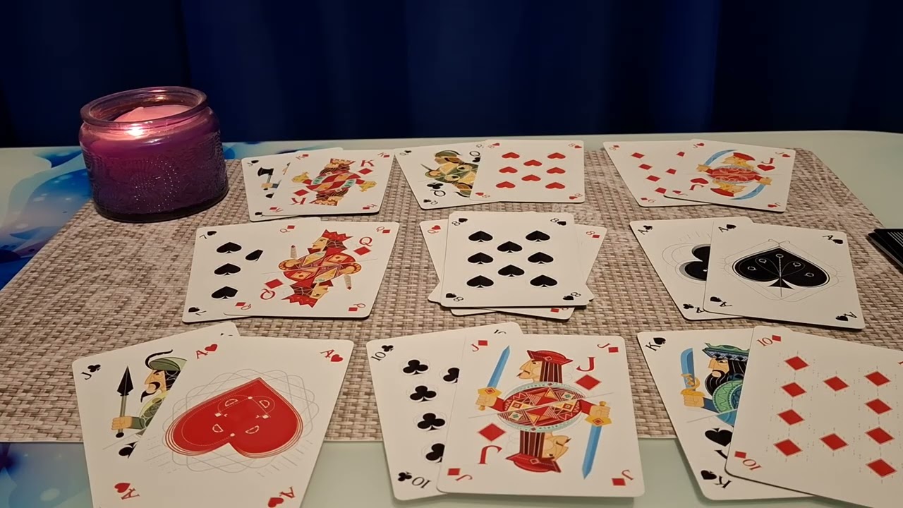 ЧЕРВОВАЯ ДАМА.ЧТО ЖДЕТ ДАМУ ЧЕРВИ?!ИГРАЛЬНЫЕ КАРТЫ