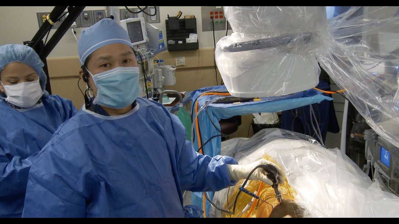 Live Hip Arthroscopy - Dr. Shane Nho, MD, MS