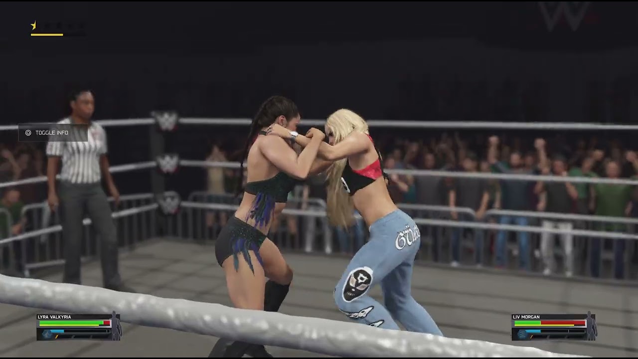 WWE 2K25 Evolve Lyra Valkyrie vs. Liv Morgan