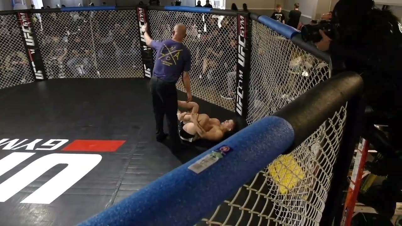EFL 2   Jacob Wiltz vs Drake Pellegrin