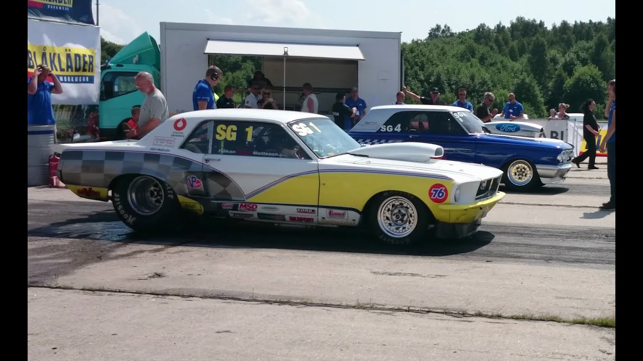 '64 Ford Fairlane 500 557ci vs '68 Ford Mustang (Clone) 598ci 1/4mile drag race