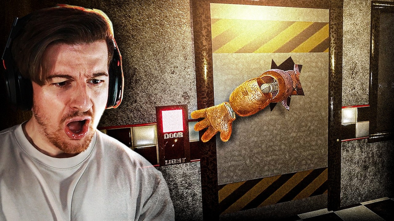 FREDDY PUNCHED A HOLE IN THE OFFICE DOOR?? (FNAF 1 Free-roam REMAKE)