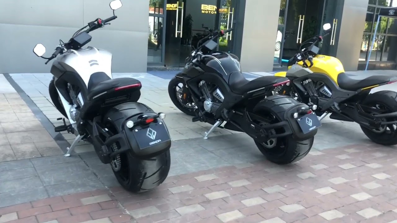 奔达·燎 BENDA LFC700实车欣赏：黑、黄、银、蓝哪个更好看呢？