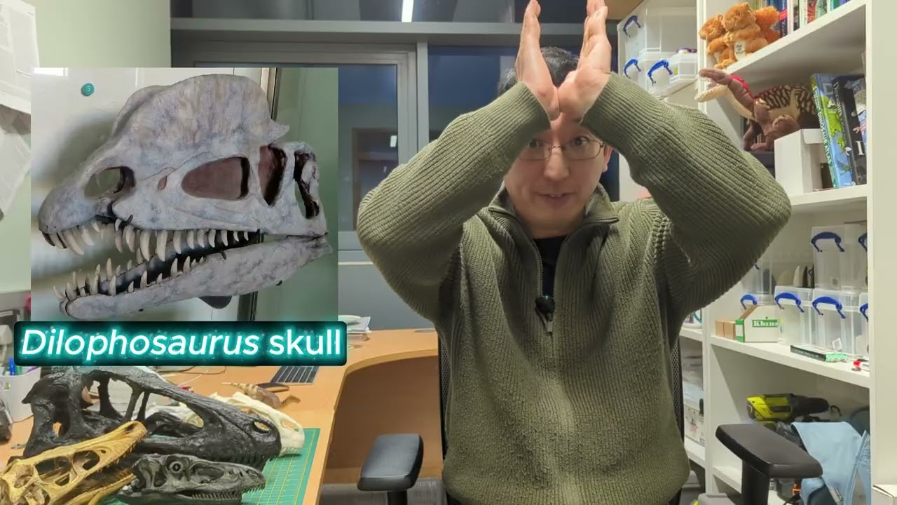 Jurassic Park- Book vs Film vs Real Science | Sakamoto Talks Biology