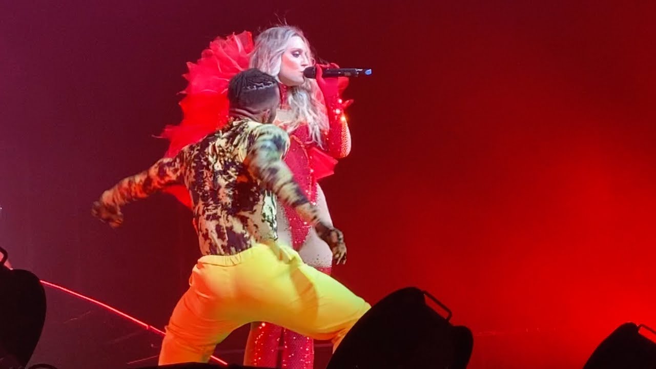 little mix - reggaeton lento | confetti tour (newcastle matinee 04/16)