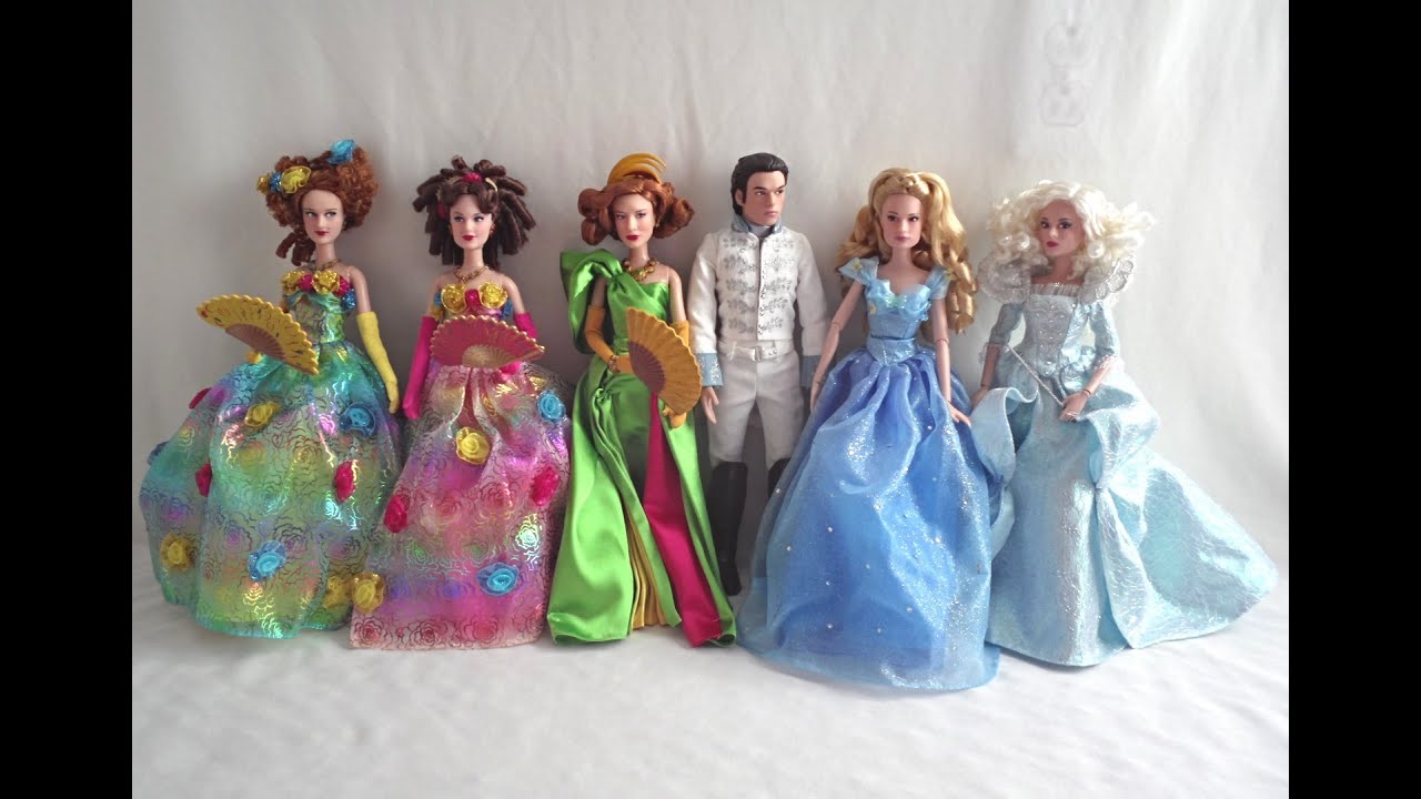 Cinderella Deluxe Doll Set Day & Night