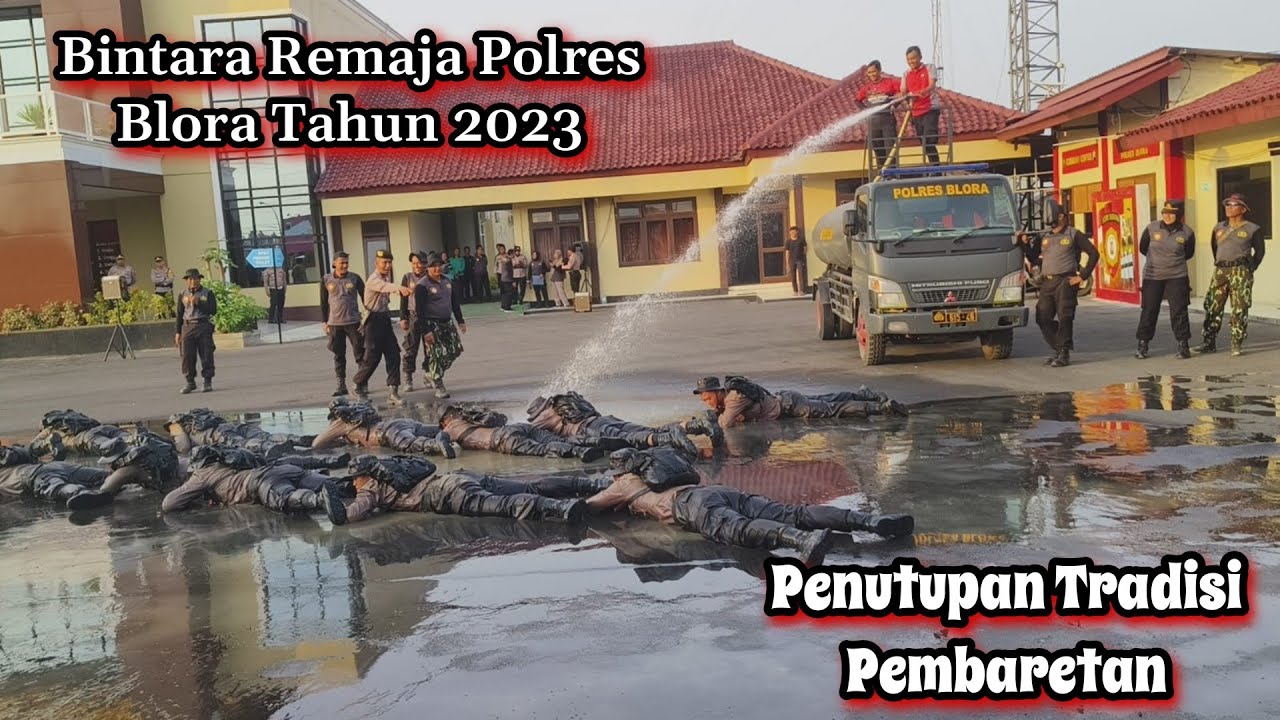 Bikin Trenyuh Tradisi Pembaretan Bintara Polri Ternyata Seperti Ini