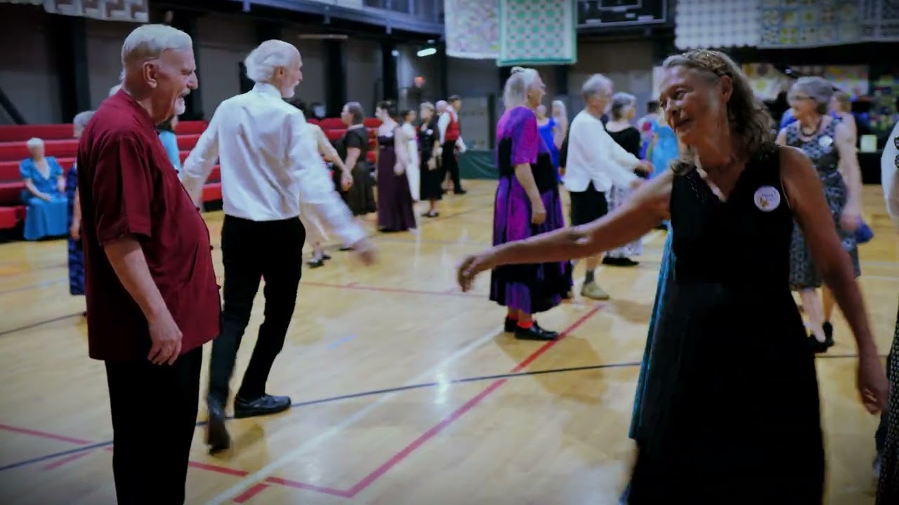 Indian Summer (4K) - English Country Dance Fandango - Kalia Kliban & Persons of Quality